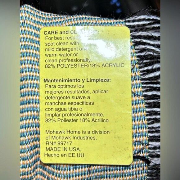 Disney World Mickey Mouse 48" X 60" Tapestry Fringe Edge Throw Blanket - Picture 5 of 5